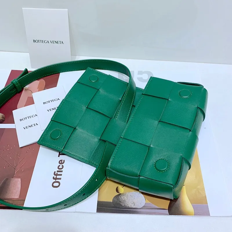 All categories 💚 Authentic bags 💚 BV 2025 new BV crossbody bag